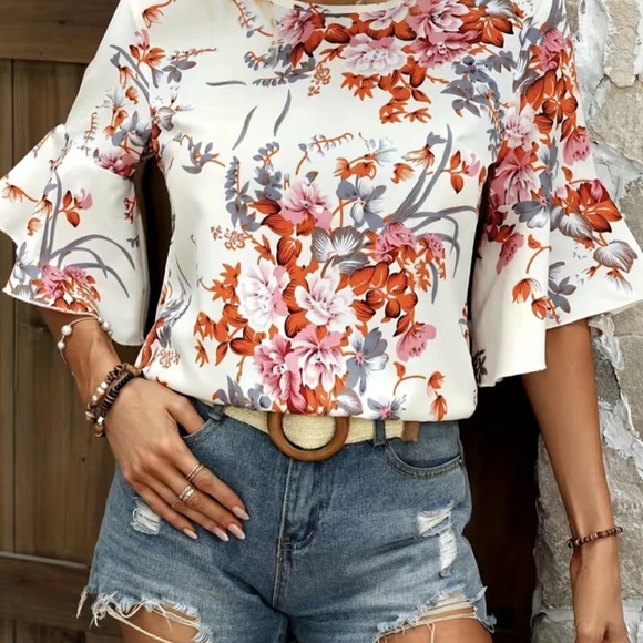 NWT Gorgeous Blouse - Picture 6 of 6